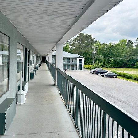 Econo Lodge Elberton Esterno foto